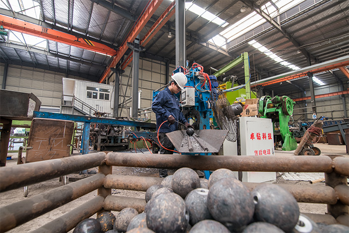 汕头网架配件-螺栓球加工车间
